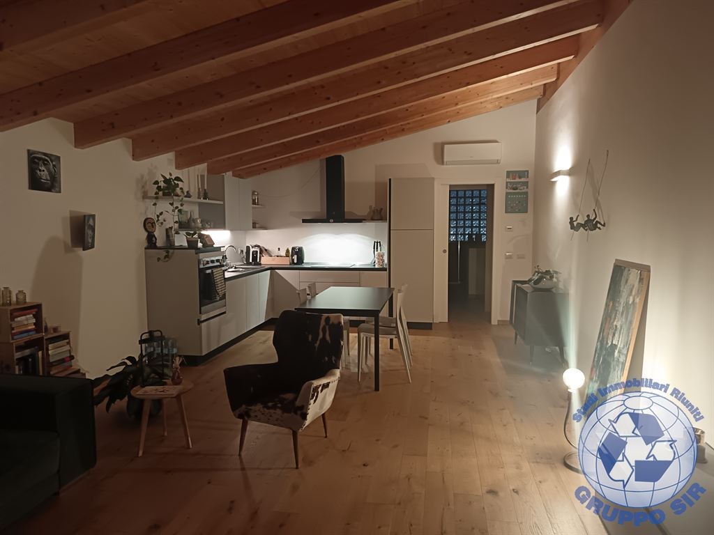 esclusivo bilocale con terrazzo arredato